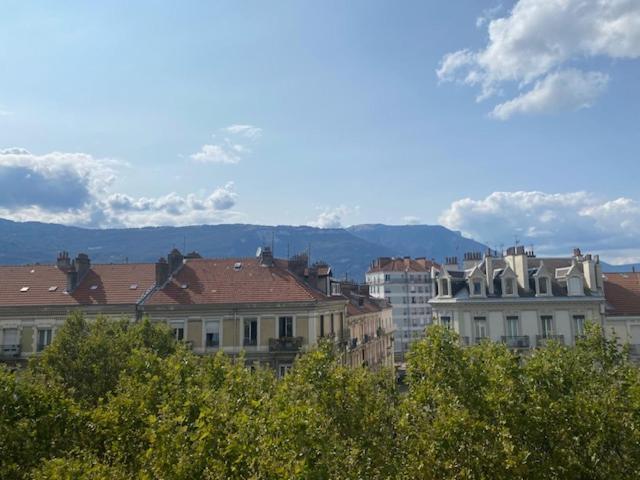 Jean Jaures - Hyper Centre Grenoble Apartment Exterior photo